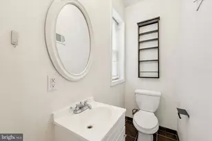 2111 Wharton St, Philadelphia, PA 19146 - Photo 9