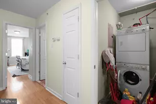 1215 S 18th St, Philadelphia, PA 19146 - Photo 35