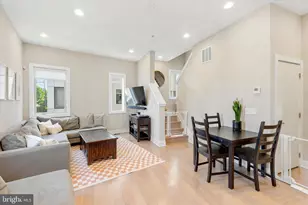 826 N 3rd St, Philadelphia, PA 19123 - Photo 3