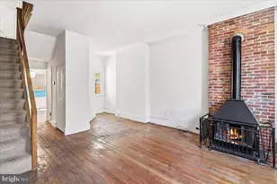 2433 Aspen St, Philadelphia, PA 19130 - Photo 3