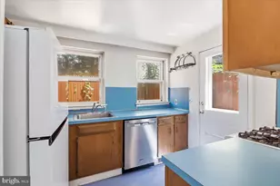 2433 Aspen St, Philadelphia, PA 19130 - Photo 7