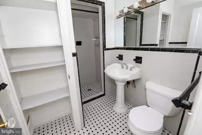2204 Manning Street, Philadelphia, PA 19103 - Photo 15