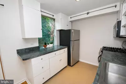 2204 Manning Street, Philadelphia, PA 19103 - Photo 9