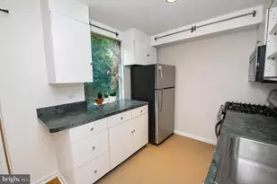 2204 Manning St, Philadelphia, PA 19103 - Photo 9