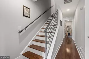 1201 Latona St, Philadelphia, PA 19147 - Photo 13