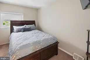 3730 Clarendon Ave, Philadelphia, PA 19114 - Photo 21
