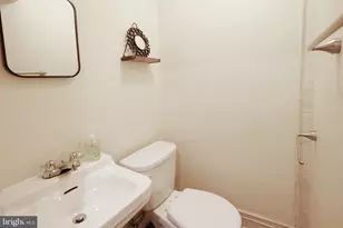 3730 Clarendon Ave, Philadelphia, PA 19114 - Photo 31