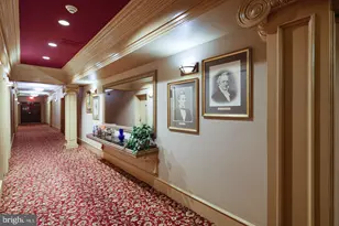 802 Locust St, Philadelphia, PA 19107 - Photo 3