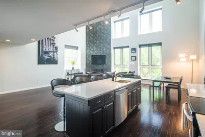 802 Locust Street #205, Philadelphia, PA 19107 - Photo 11