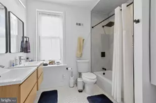2356 E Susquehanna Ave, Philadelphia, PA 19125 - Photo 25