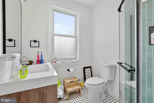 2356 E Susquehanna Ave, Philadelphia, PA 19125 - Photo 19