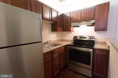 916 Spruce Street #2R, Philadelphia, PA 19107 - Photo 7