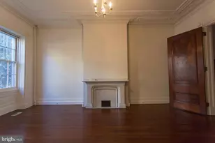 916 Spruce St, Philadelphia, PA 19107 - Photo 3