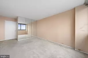 1326 Spruce St, Philadelphia, PA 19107 - Photo 23