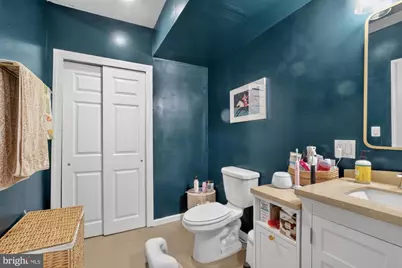 2053 E Sergeant Street, Philadelphia, PA 19125 - Photo 15