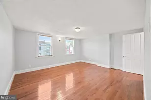 2009 E Sergeant St, Philadelphia, PA 19125 - Photo 11