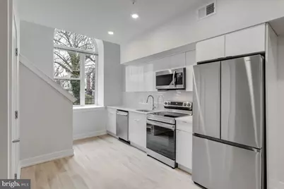 314 S 46th Street #B203, Philadelphia, PA 19143 - Photo 7
