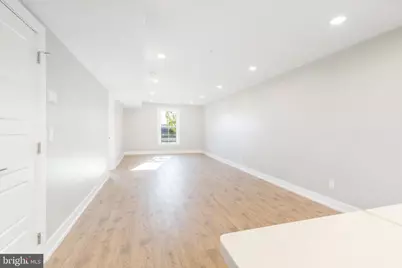 2304 N 9th Street #201, Philadelphia, PA 19133 - Photo 11