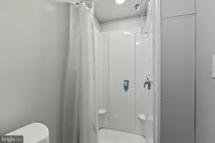923 Anchor St, Philadelphia, PA 19124 - Photo 31