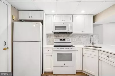 3889 Manayunk Avenue #LOWER, Philadelphia, PA 19128 - Photo 19