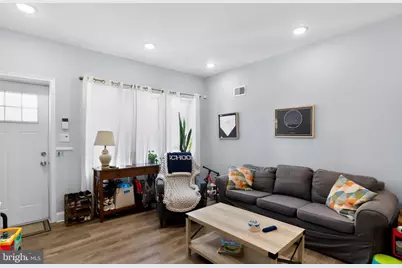 2009 S Opal Street, Philadelphia, PA 19145 - Photo 5