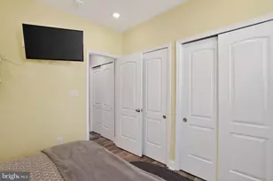 2009 S Opal St, Philadelphia, PA 19145 - Photo 61