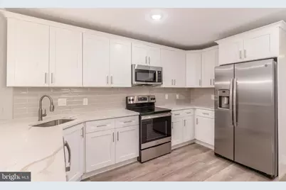 421 W Cumberland St #1, Philadelphia, PA 19133 - Photo 3