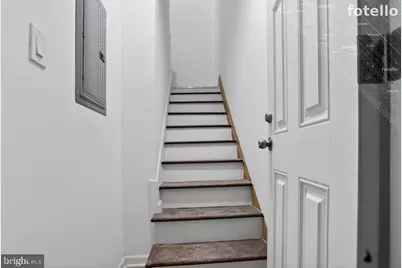 238 E Queen Lane, Philadelphia, PA 19144 - Photo 3