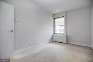 219 S 18th St, Philadelphia, PA 19103 - Photo 9