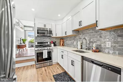 1321 E Oxford Street, Philadelphia, PA 19125 - Photo 11