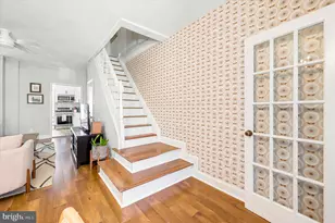 1321 E Oxford St, Philadelphia, PA 19125 - Photo 5