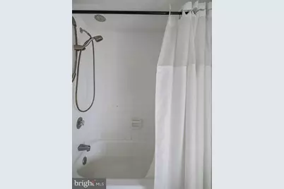 1420 Locust Street #8B, Philadelphia, PA 19102 - Photo 9