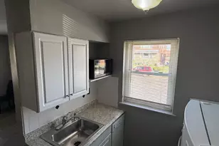 8300 Lynnewood Rd, Philadelphia, PA 19150 - Photo 9