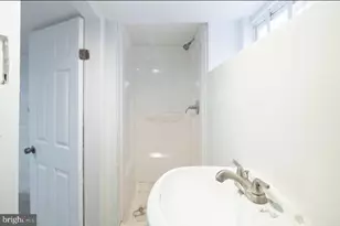 1923 N Darien St, Philadelphia, PA 19122 - Photo 21
