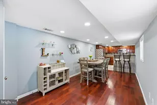 1102 S Front St, Philadelphia, PA 19147 - Photo 11