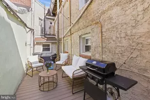 1102 S Front St, Philadelphia, PA 19147 - Photo 15