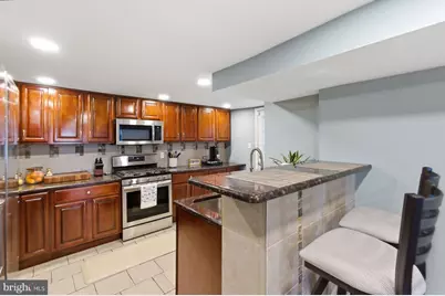 1102 S Front Street, Philadelphia, PA 19147 - Photo 13