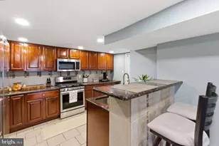 1102 S Front St, Philadelphia, PA 19147 - Photo 13