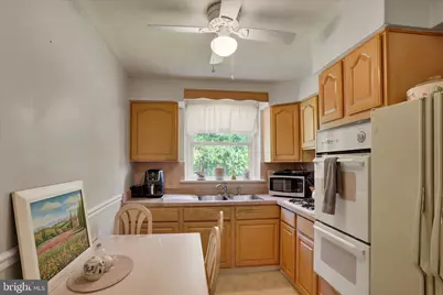 8849 Winchester Avenue, Philadelphia, PA 19115 - Photo 7