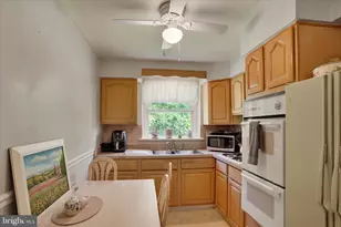 8849 Winchester Ave, Philadelphia, PA 19115 - Photo 7