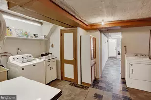 8849 Winchester Ave, Philadelphia, PA 19115 - Photo 27