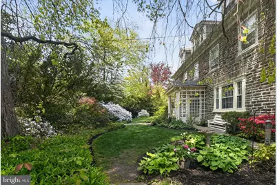 6417 Wissahickon Avenue, Philadelphia, PA 19119 - Photo 5