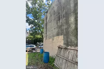 3442 N Sydenham Street, Philadelphia, PA 19140 - Photo 17