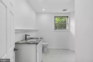 2029 Sigel St, Philadelphia, PA 19145 - Photo 15