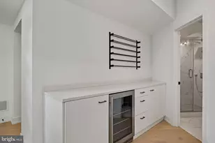 527 Brown St, Philadelphia, PA 19123 - Photo 39