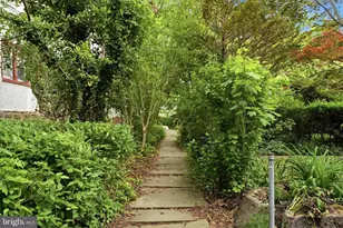111 W Allens Ln, Philadelphia, PA 19119 - Photo 5