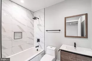 526 Brown St, Philadelphia, PA 19123 - Photo 13