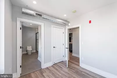 526 Brown Street #UNIT 202, Philadelphia, PA 19123 - Photo 5