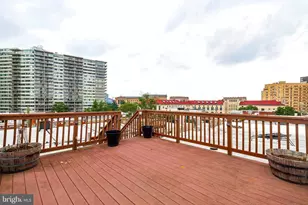 2438 Meredith St, Philadelphia, PA 19130 - Photo 27