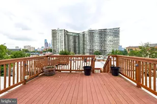 2438 Meredith St, Philadelphia, PA 19130 - Photo 25